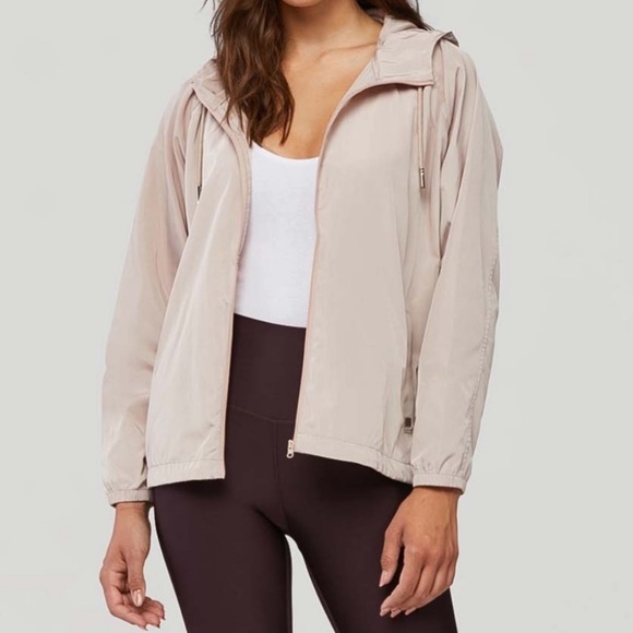 Soia & Kyo Oaklynn Water Repellent Wind Jacket - Picture 2 of 7